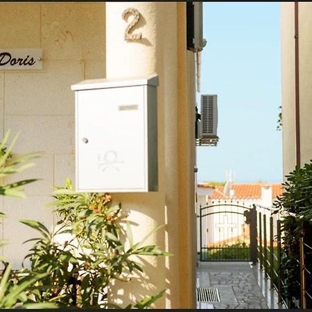 Hotel Vila Doris Baška Voda Zewnętrze zdjęcie