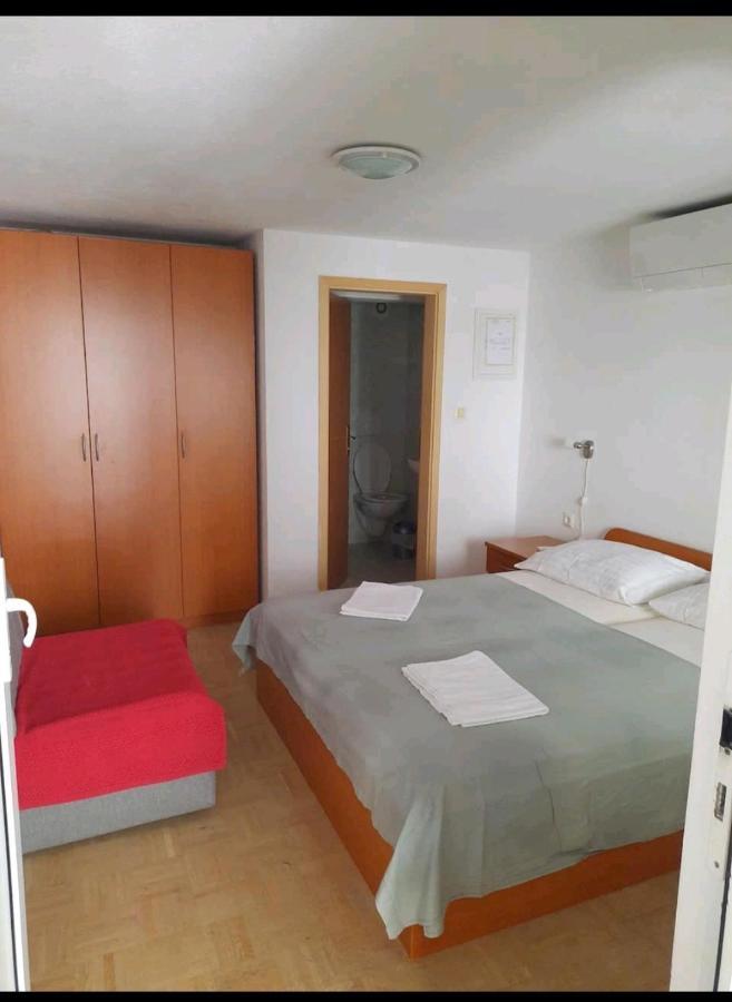 Hotel Vila Doris Baška Voda Zewnętrze zdjęcie